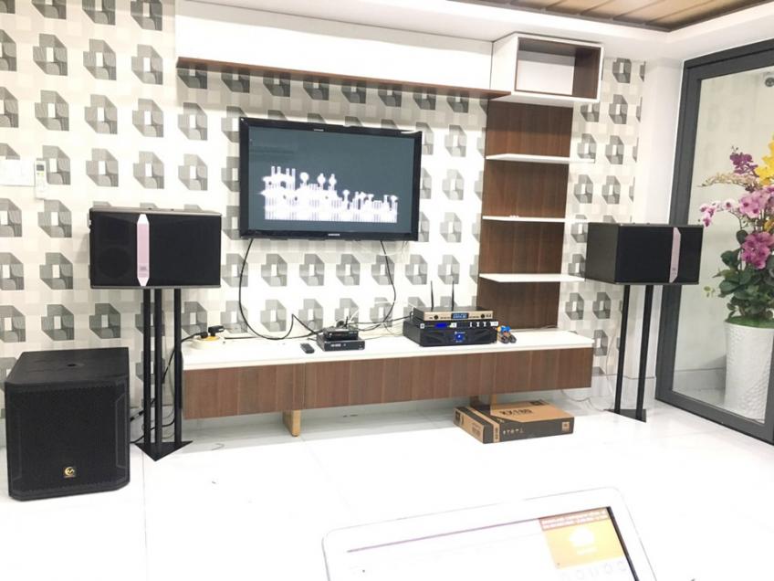 LẮP DÀN ÂM THANH KARAOKE GIA ĐÌNH CHO ANH HUY QUẬN 8