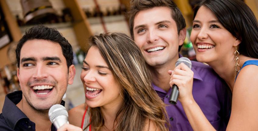 5 lợi ích cực kỳ quan trọng của karaoke dành cho phụ nữ